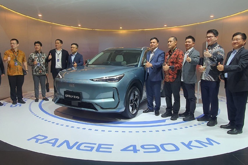 Mengenal Geely Starray EM-i, SUV PHEV yang Siap Diproduksi Lokal Mengenal Geely Starray EM-i, SUV PHEV yang Siap Diproduksi Lokal