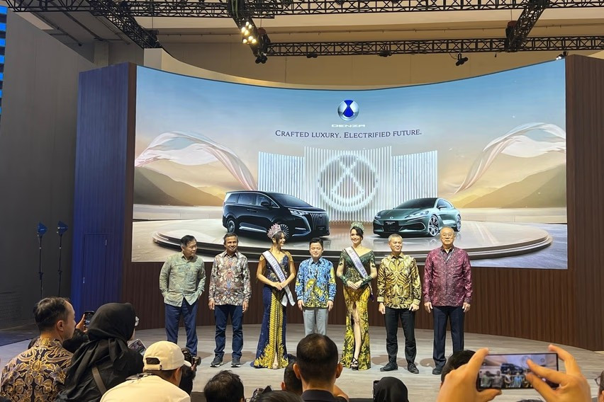 Denza Mau Ekspansi Besar di Pasar EV Premium Nasional Partisipasi Denza di GIIAS 2025