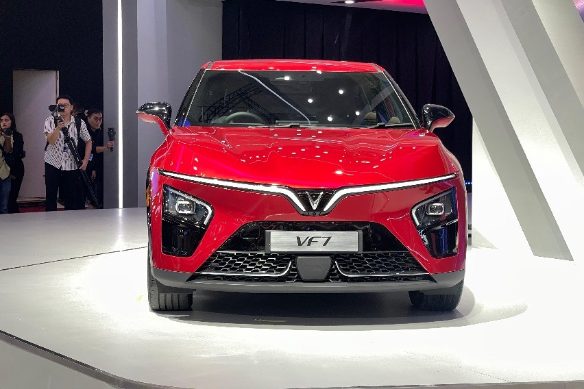 VinFast VF 7