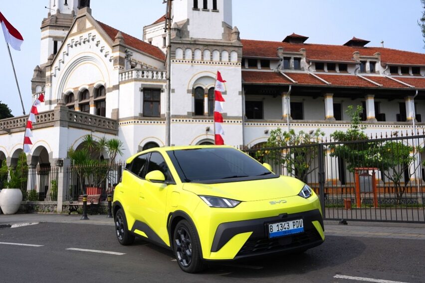 Fitur BYD Atto 1 yang Tidak Ditemukan di Mobil LCGC Fitur BYD Atto 1 yang Tidak Ditemukan di Mobil LCGC