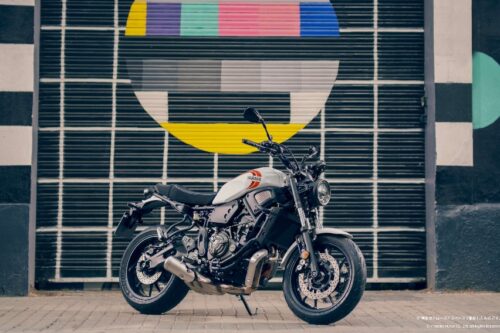 Yamaha XSR700 2025 Resmi Dirilis, Retro-Modern yang Ringan, Bertenaga, dan Efisien Yamaha XSR700 2025 Resmi Dirilis, Retro-Modern yang Ringan, Bertenaga, dan Efisien