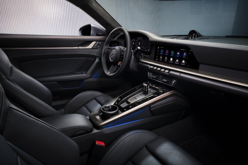 Kabin Porsche 911 Turbo S