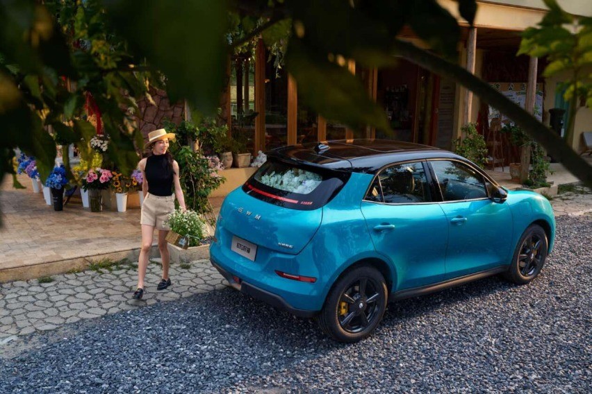 Ora Good Cat SUV