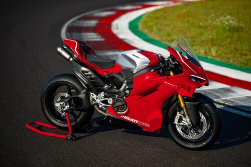 Ducati Panigale V4 R 2026 Mengusung Teknologi MotoGP dalam Wujud Superbike Jalan Raya Ducati Panigale V4 R 2026 Mengusung Teknologi MotoGP dalam Wujud Superbike Jalan Raya