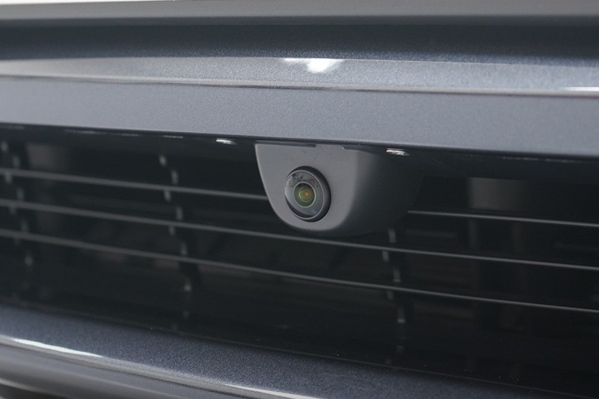 tesla model 3 camera