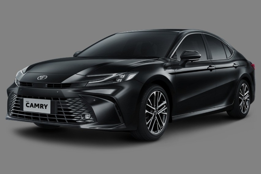 Toyota Segarkan New Camry 2.5 V AT 2025, Tampil Lebih Modern dan Berkelas