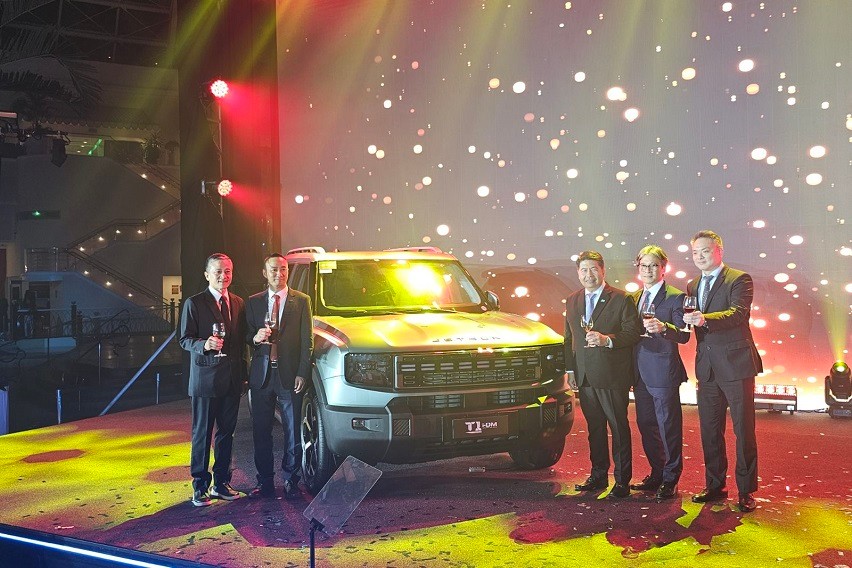 Jetour T1 i-DM makes PH public debut  Jetour T1 i-DM makes PH public debut