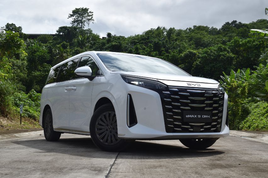 BYD eMAX 9 DM-i