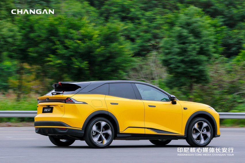 Changan Deepal S07 meluncur di Indonesia