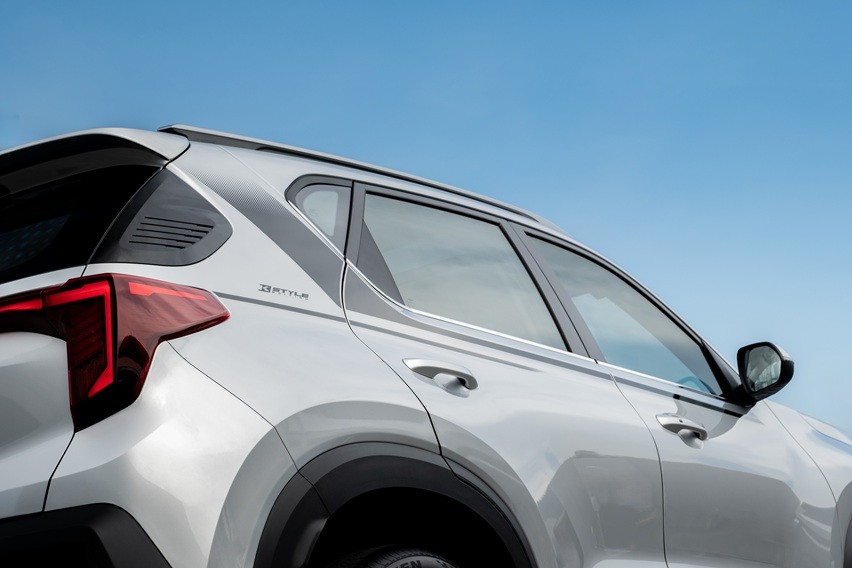 Kia Sonet K Style Edition Sparkling Silver 4