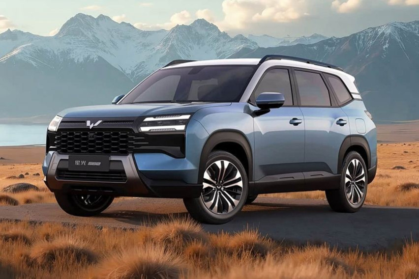 Eksterior Wuling Starlight 560