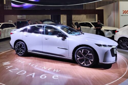 Mazda6e Meluncur di Singapore Motorshow 2026 Sebagai Suksesor Mazda6