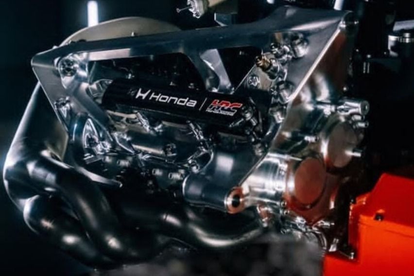 Aston Martin pakai mesin Honda di F1 2026