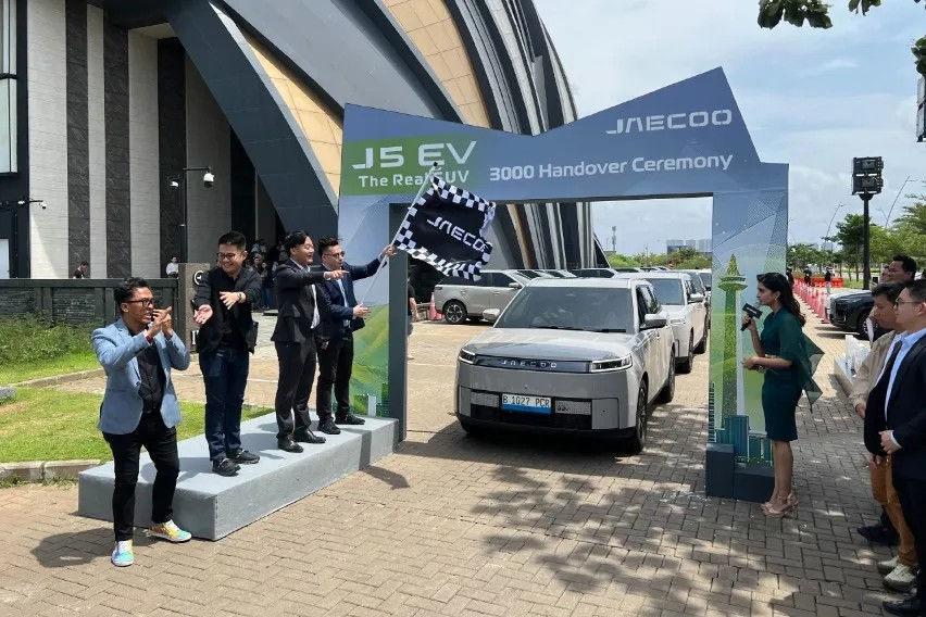 Membludak, Bos Chery Minta Maaf Soal Antrean Panjang Jaecoo J5 EV