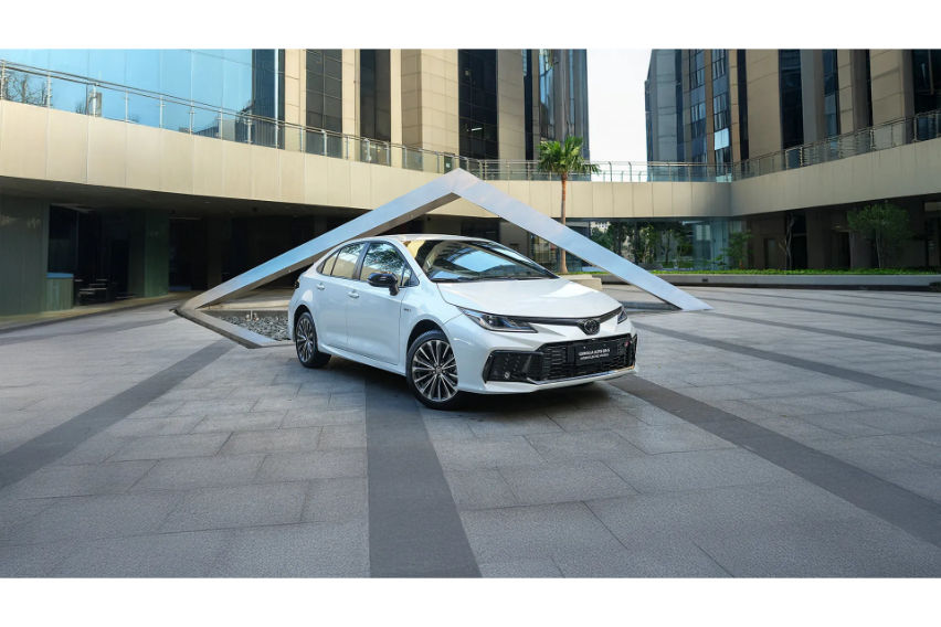 New Toyota Corolla Altis variants make Japanese hybrid cars more accessible to Filipinos 