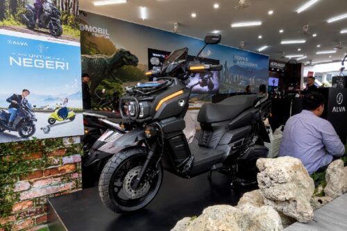 Gagah Bergaya Adventure, Motor Listrik Indomobil Tyranno X Resmi Mengaspal di PRJ 2026