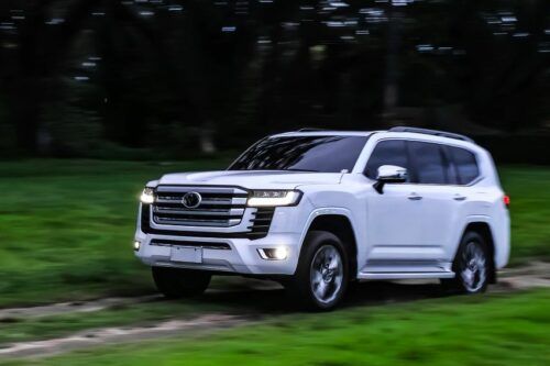 LC300 HEV now available at Toyota PH dealerships