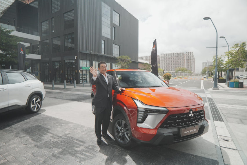 Mitsubishi Xforce GLX
