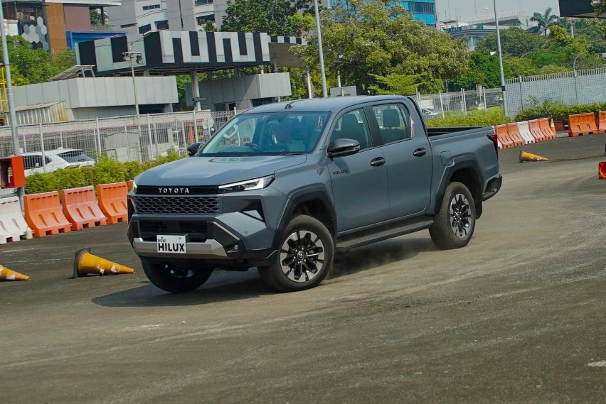 New Hilux V Type a