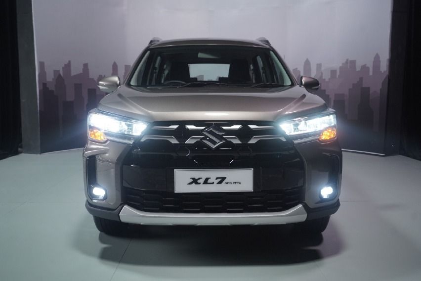 New Suzuki XL7 Zeta