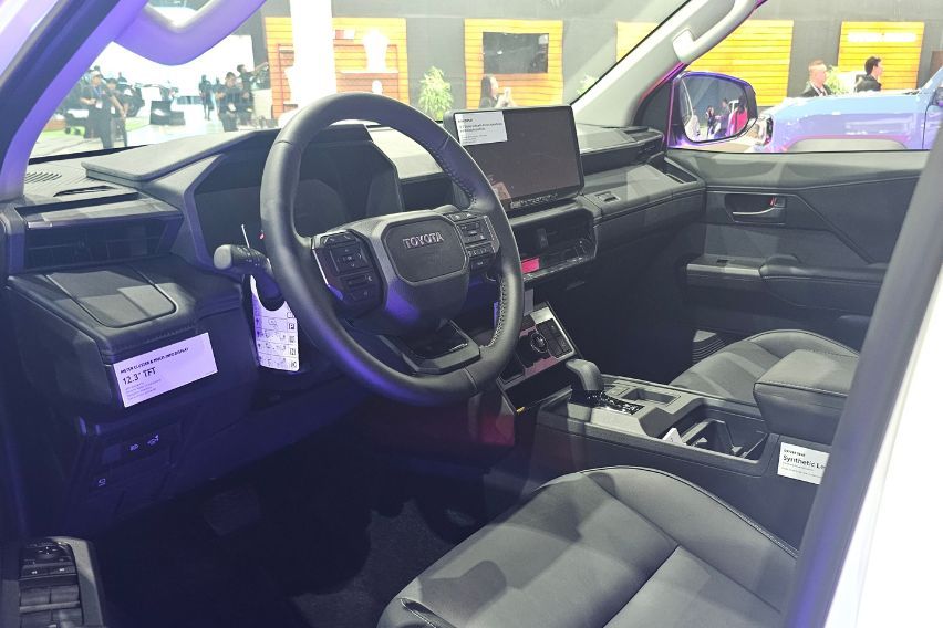 hilux BEV 4