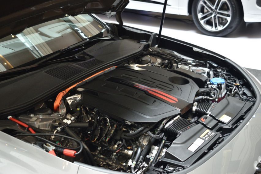 RS5 Avant PHEV 5
