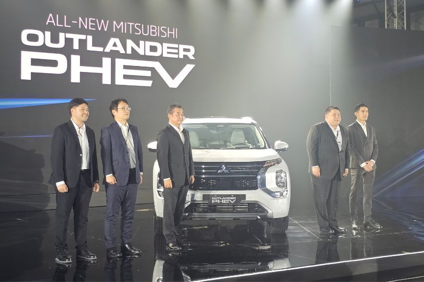 outlander PHEV 2