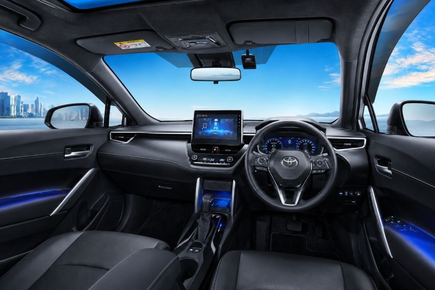 Interior Toyota Corolla Cross HEV 2026