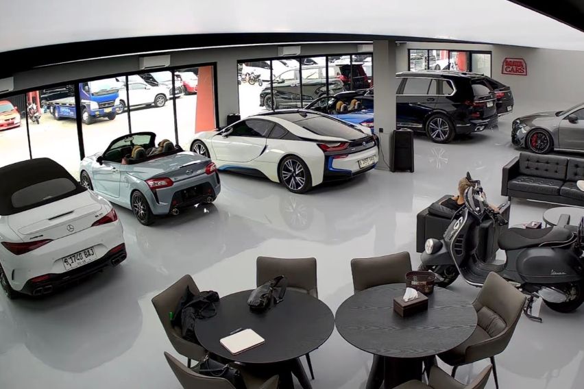 Bursa Mobil Poins Gelar Showroom Expo Mobil Bekas